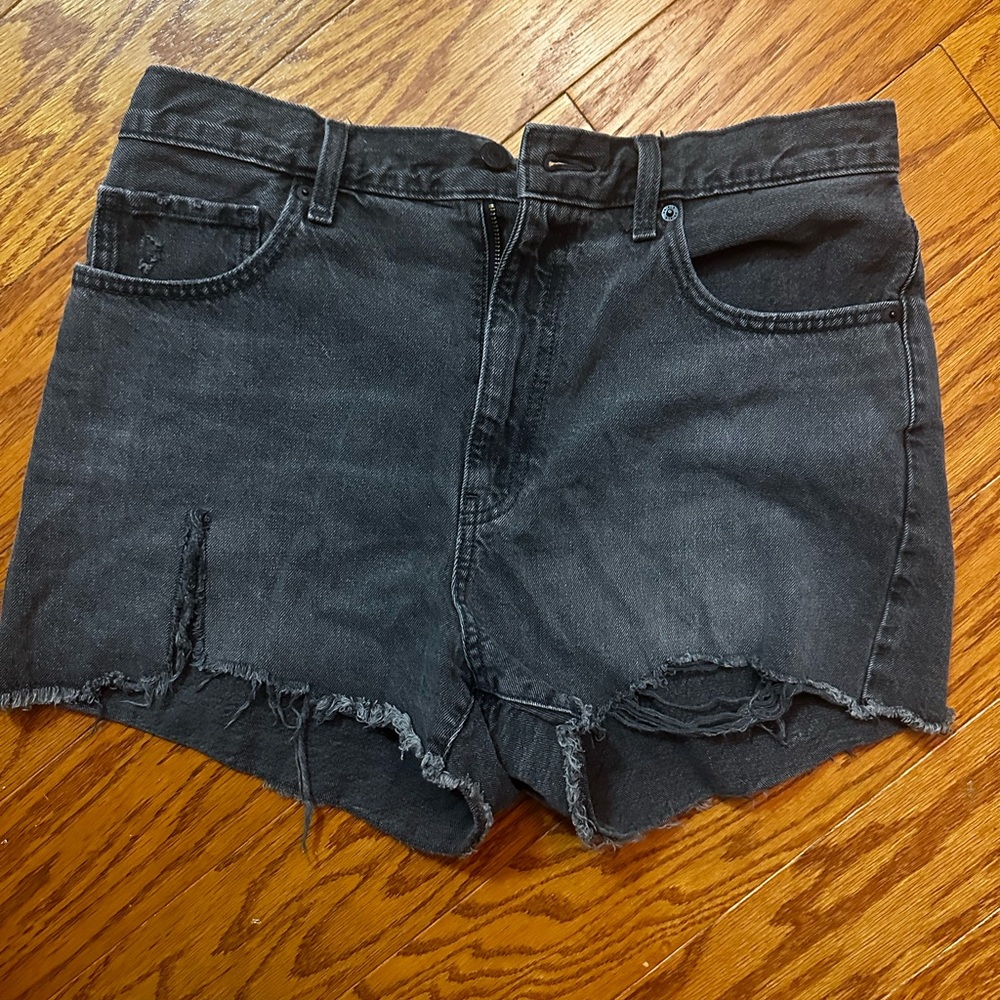 Uniqlo High Rise  Denim Shorts in excellent condition